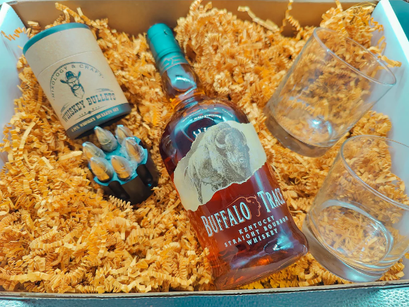 Buffalo Trace Bourbon Whiskey Gift Set