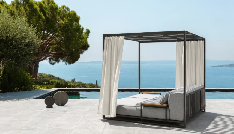 wood outdoor chaise lounge