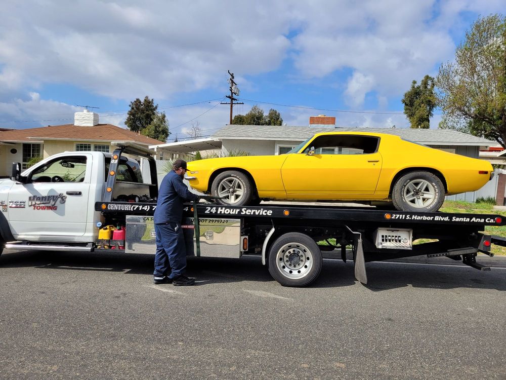Local towing service in Santa Ana