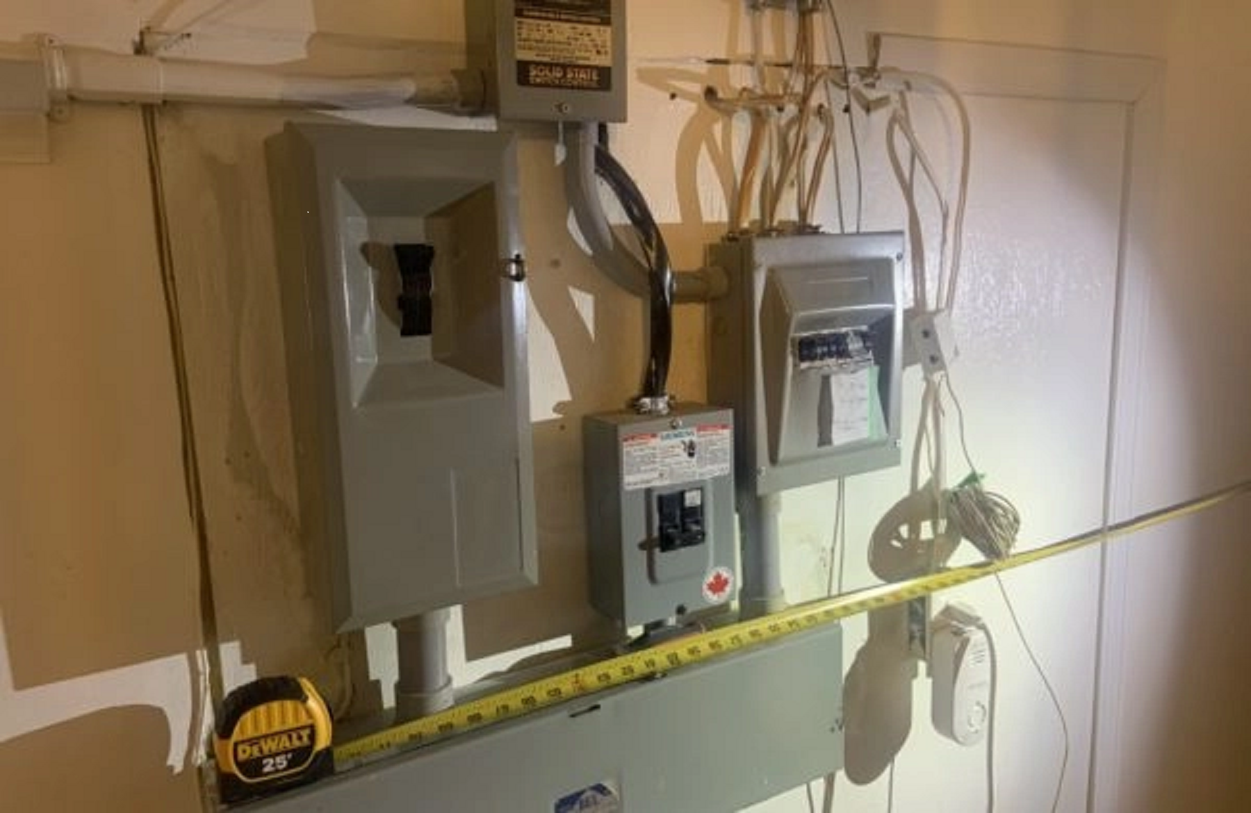https://destresse-marketing.com/maximize-your-homes-efficiency-with-proper-electrical-load-management/