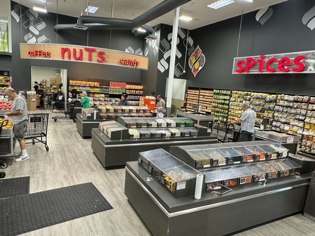 supermarket in Anaheim